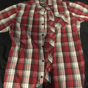 Casual good condition black short sleeve size medium.